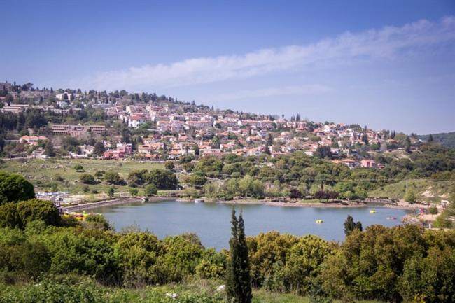 מול האגם Appartement Ma'alot-Tarshiha Buitenkant foto